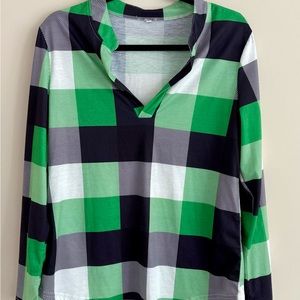 Green and White Long Sleeve Boxy Polo Blouse